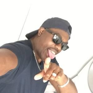 Meet your Posher, Christian